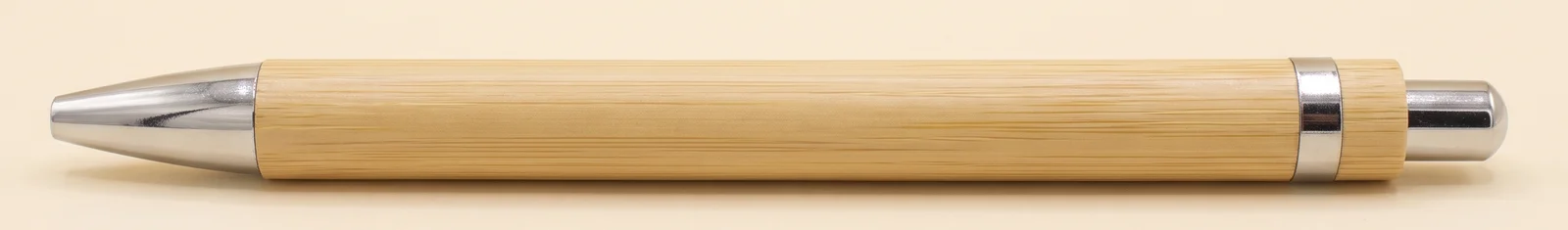 Vorschau: Bambus-Stift mit deiner Gravur
