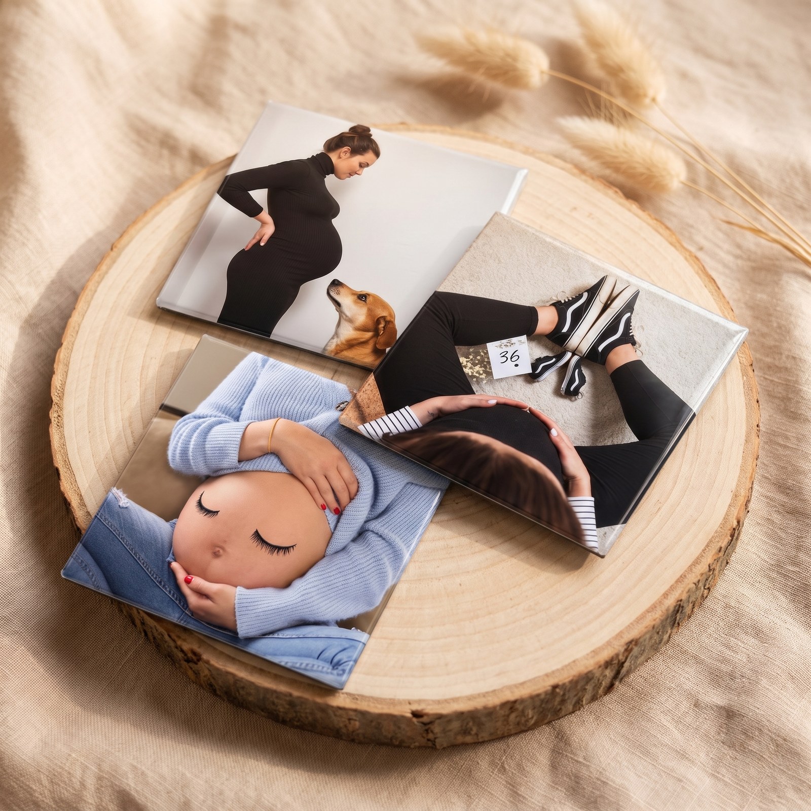 Drei Fotomagnete mit eigenen Fotos auf einer Holzscheibe, randlos bedruckt und glänzend